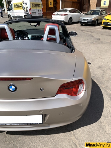 Полная оклейка BMW Z4 в TeckWrap